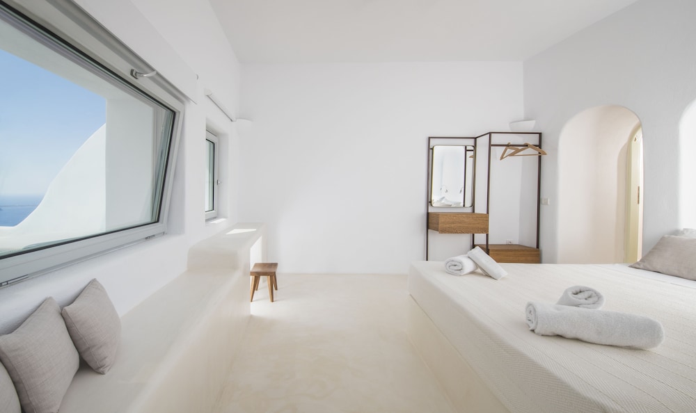 Premium Suite, 2 Bedrooms, Hot Tub, Caldera & Sea View