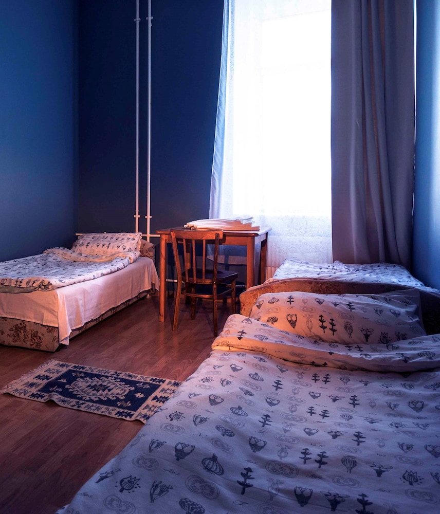 Twin Room, Shared Bathroom