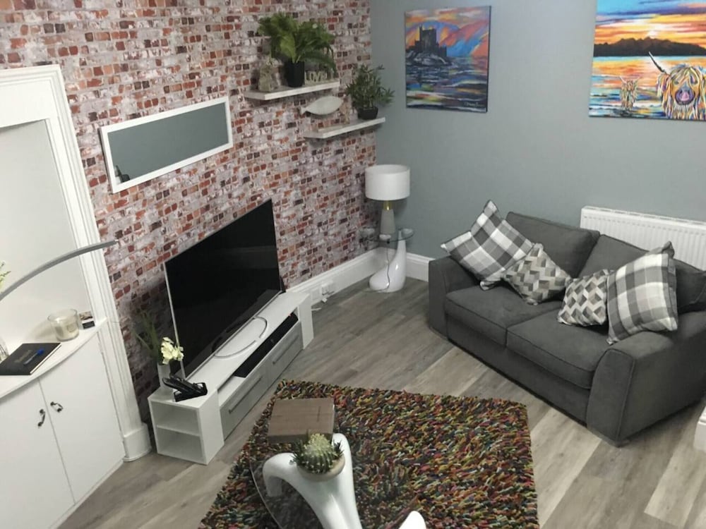 Apartment - Photo 10