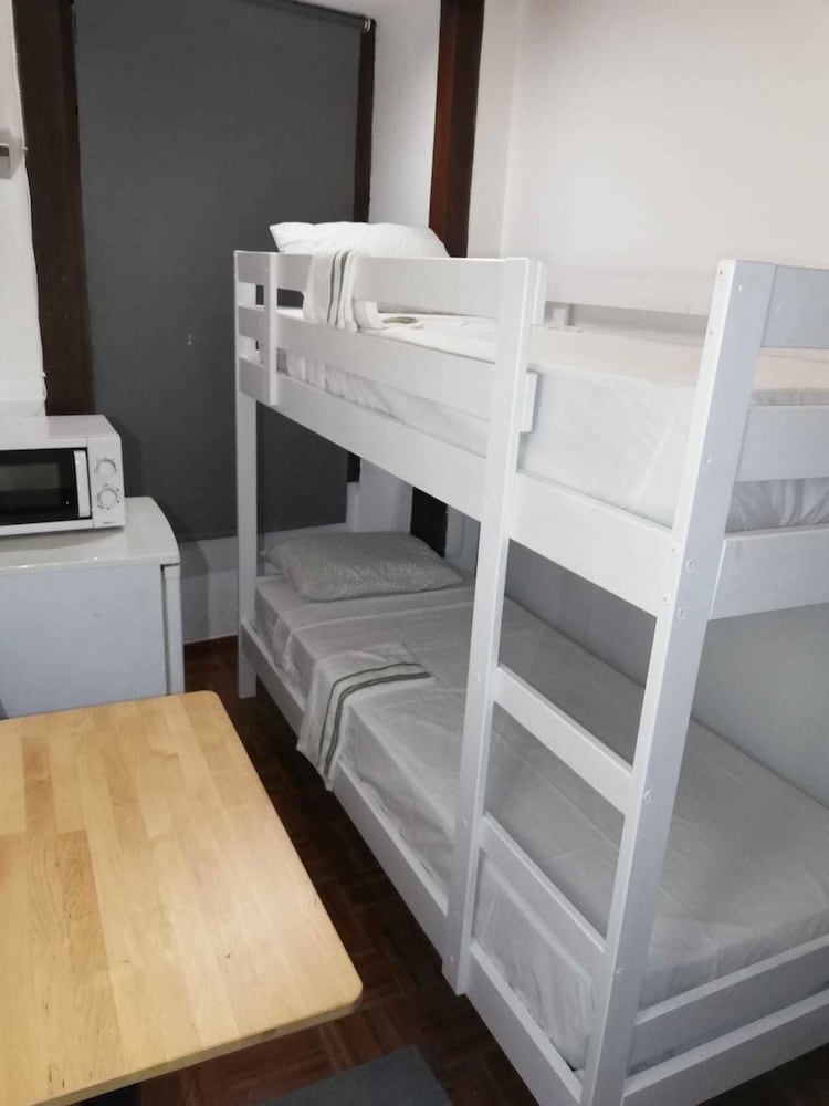 Economy Twin Room, City View