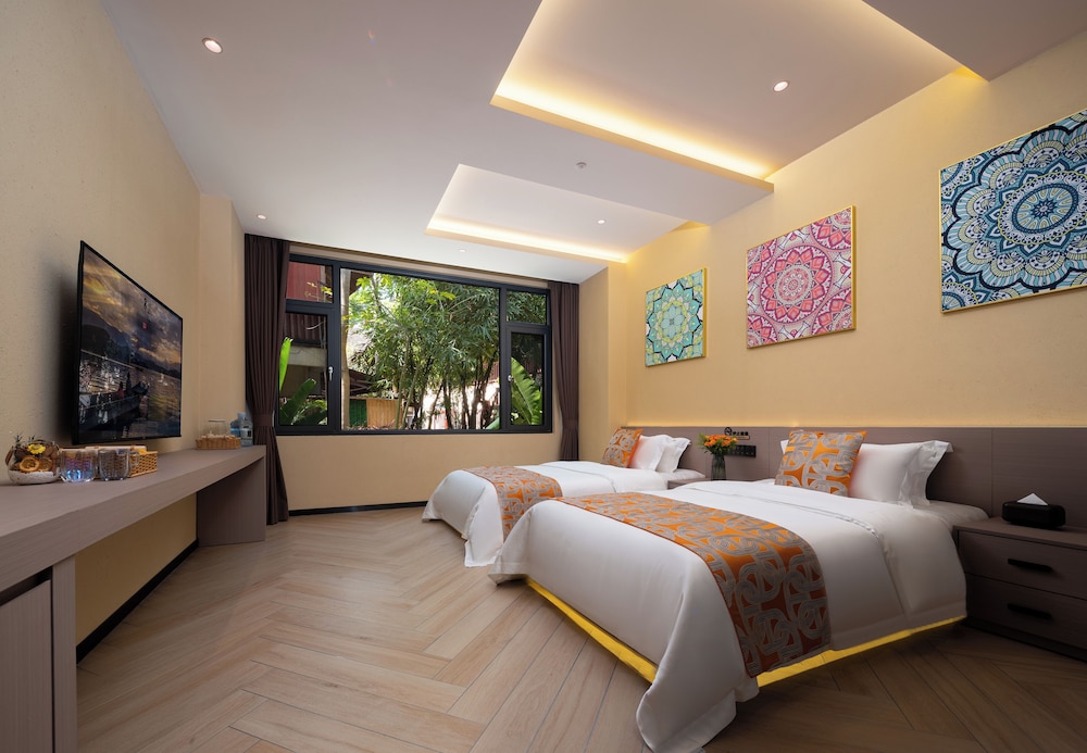 Classic Twin Room, Garden View