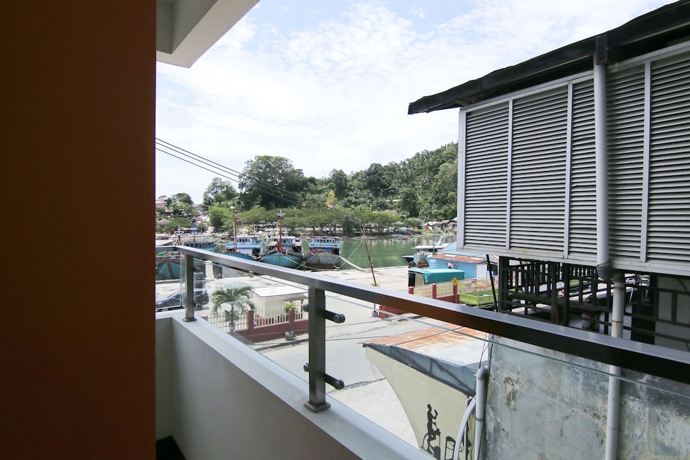 Deluxe Double Room, 1 Double Bed photo 2