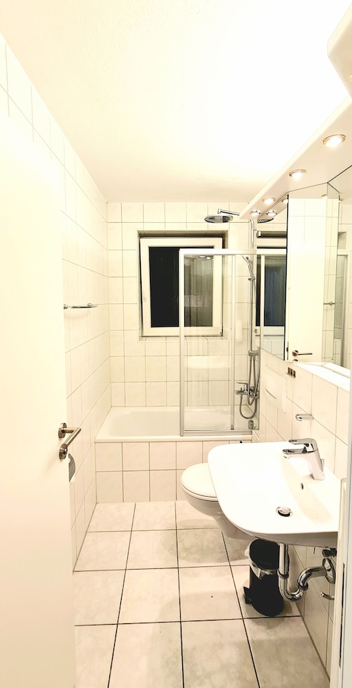 Luxury Apartment, 1 Bedroom, Balcony, Mountain View photo 3