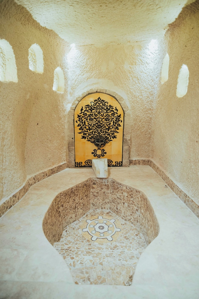 Deluxe Stone Suite with Stone - Photo 13