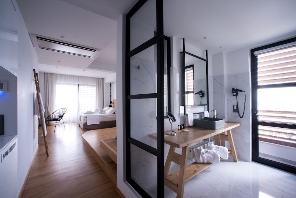 Junior Studio Suite photo 1