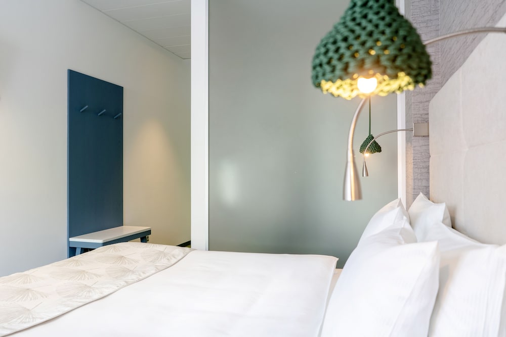 Executive Room - Photo 3