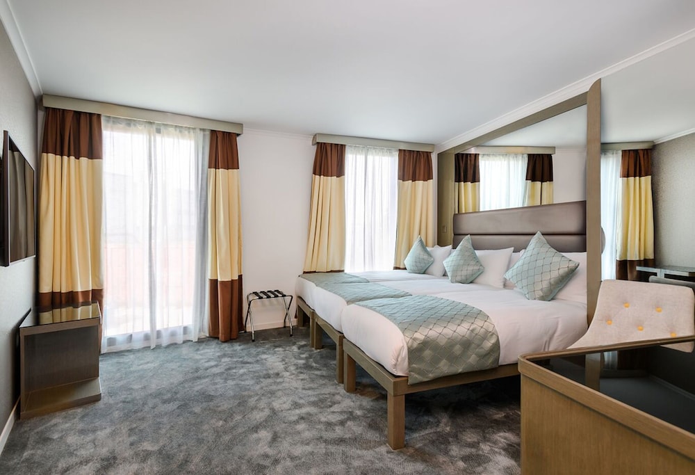 Triple Room - Photo 1