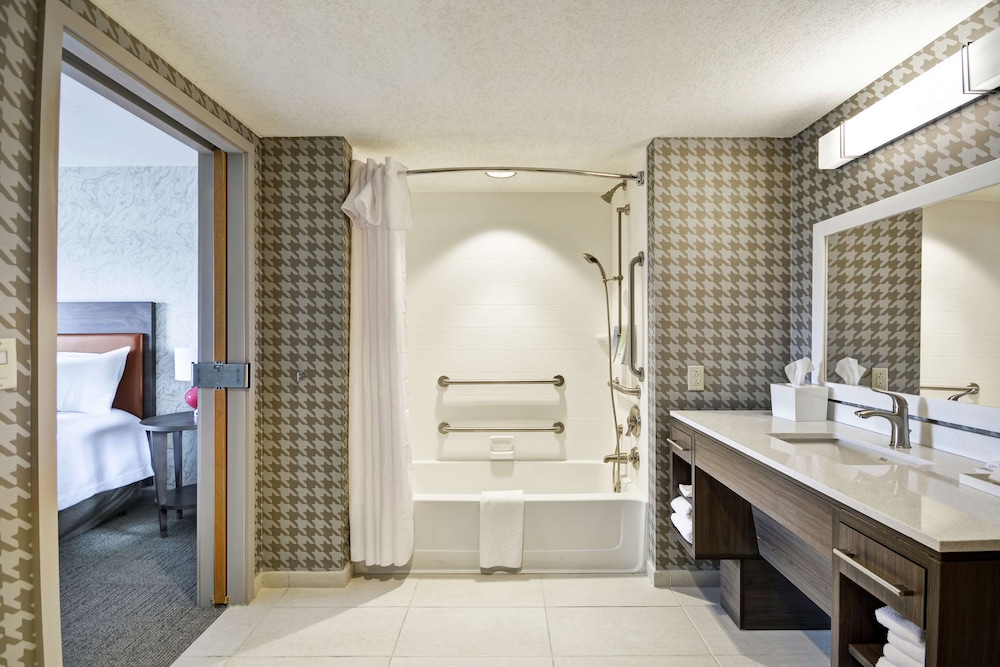 Home2 Suites By Hilton Portland Airport, 사진 4