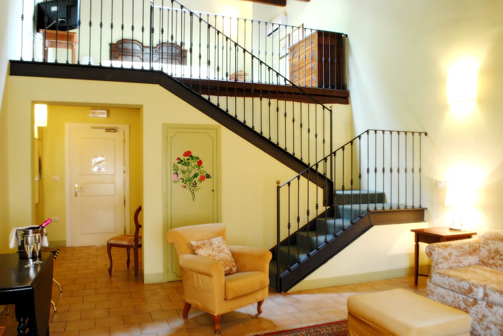 Executive Suite, Tower