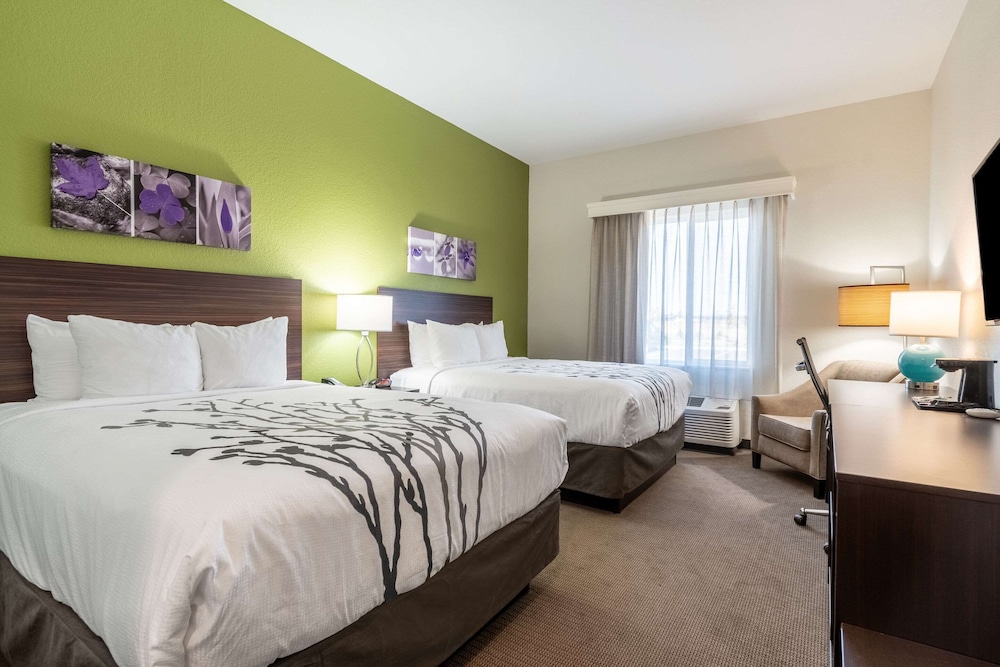 Room, 2 Queen Beds, Accessible, Non Smoking - Photo 1