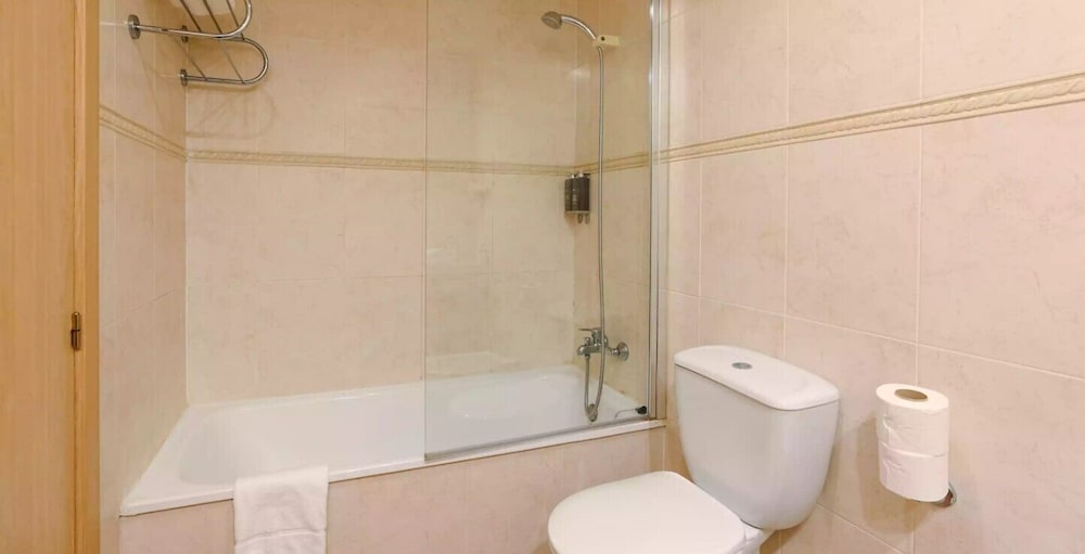 Comfort Triple Room, Balcony (2Adults  + 1Child ) photo 3