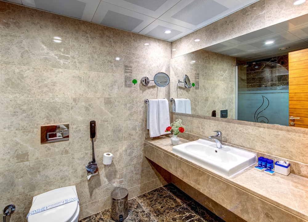 Standard Triple Room photo 3