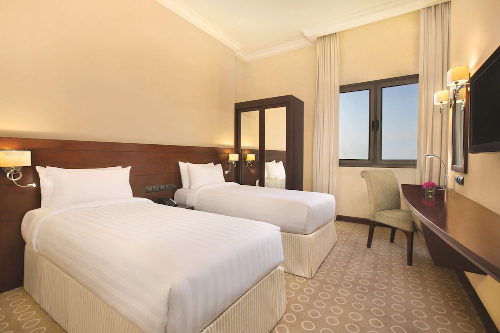 Deluxe Twin Room - Photo 2