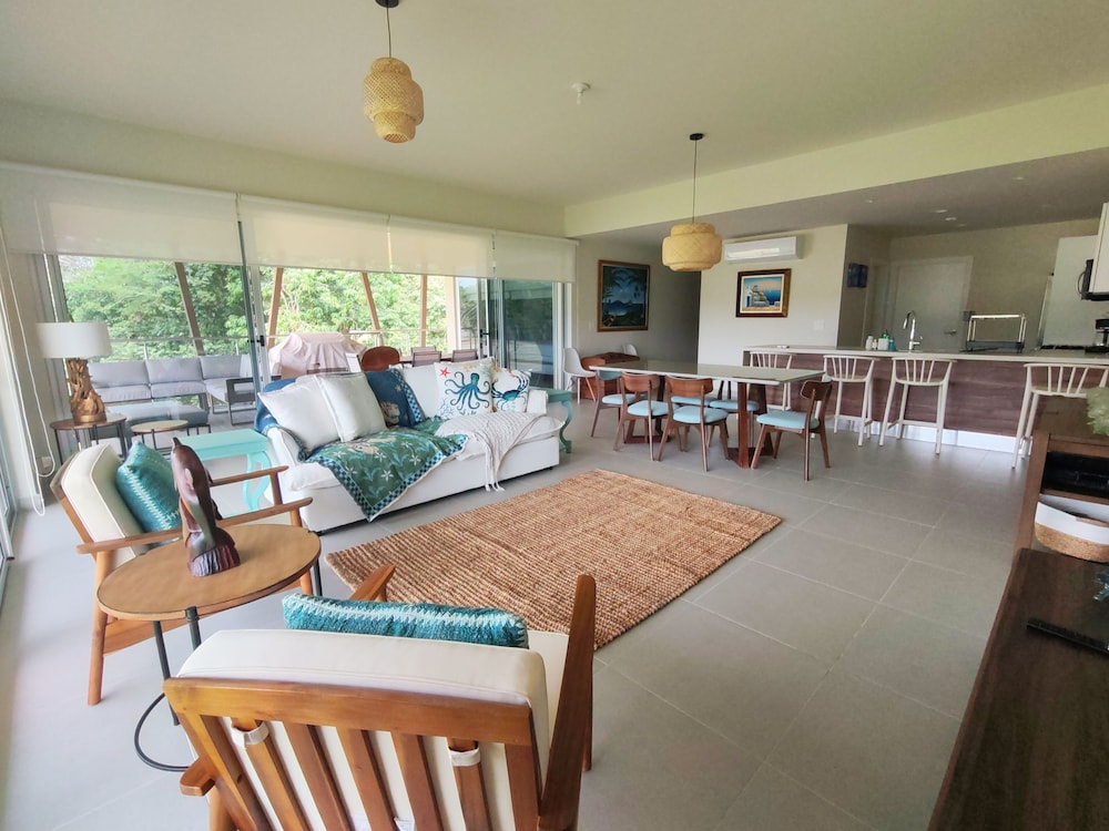Premium Condo, 4 Bedrooms, Partial Ocean View, Garden Area thumbnail 6