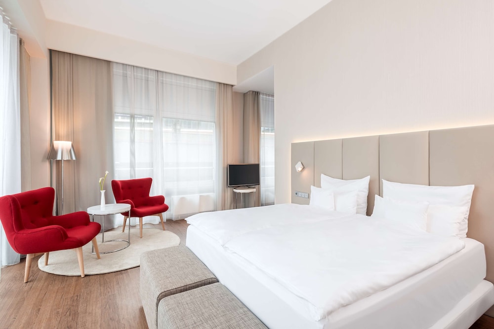 Junior Suite (Extra Bed 3 adults) - Photo 8