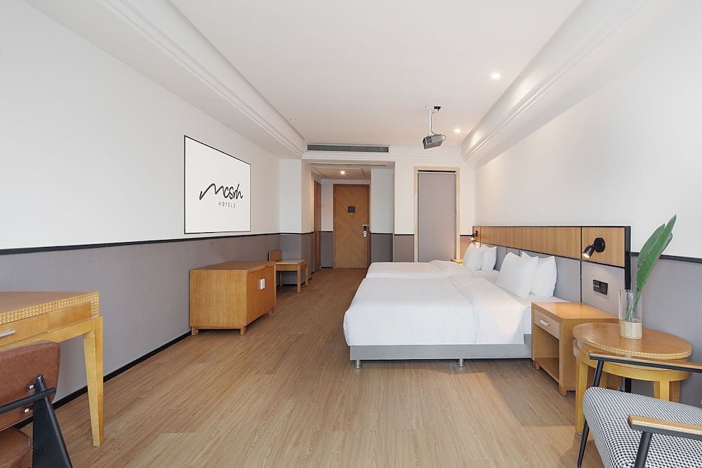 Economy Quadruple Room photo 3