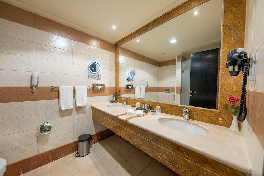 Junior Suite - Photo 11
