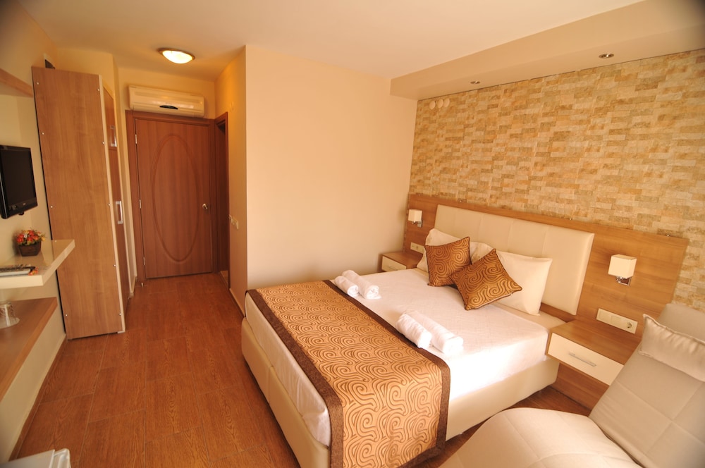 Superior Double Room photo 1