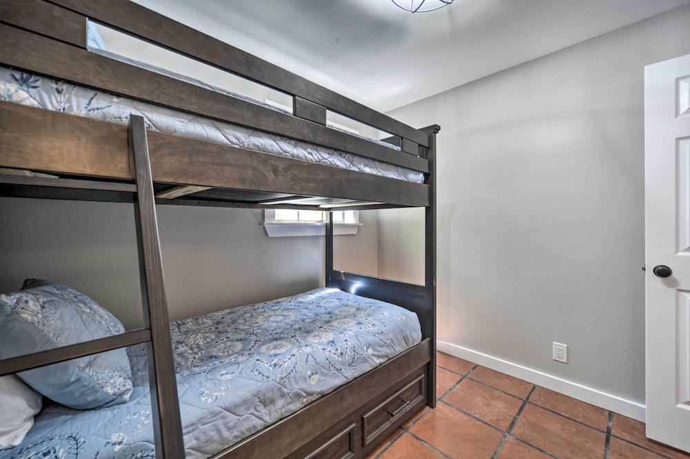 House (3 Bedrooms) photo 2