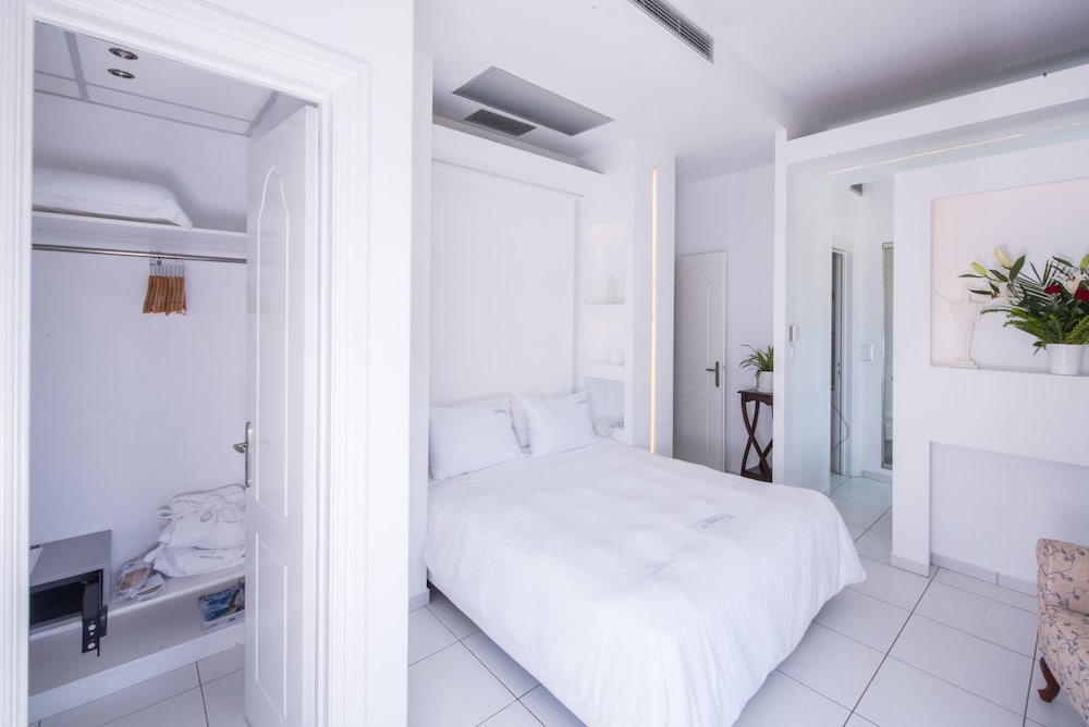 Spa Suite, Sea View - Photo 2
