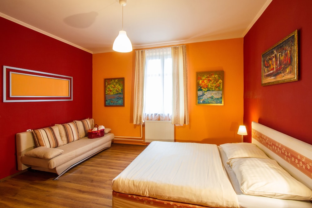 Family Apartment photo 1