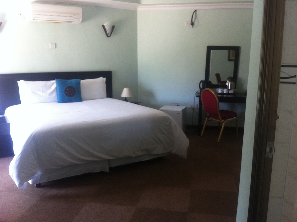 Deluxe Room, Garden View