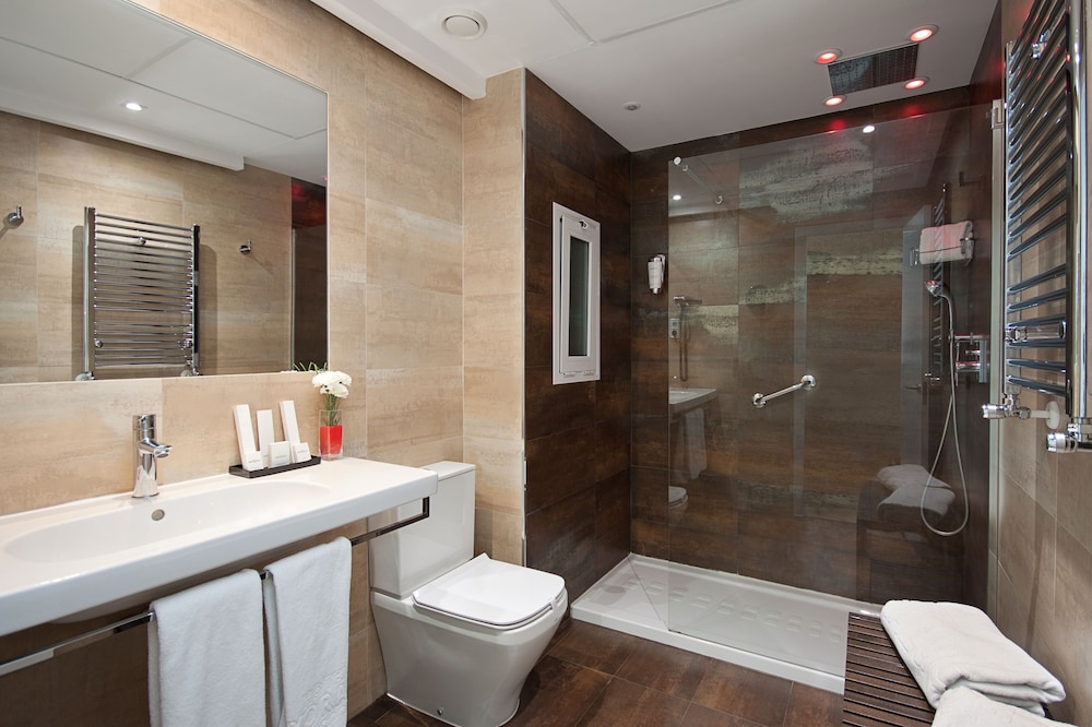 Double Room Single Use, Gran Vía View - Photo 12