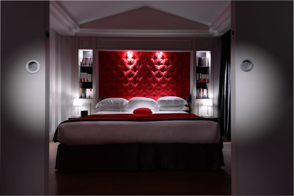 Hotel Le Mathurin bedroom photo