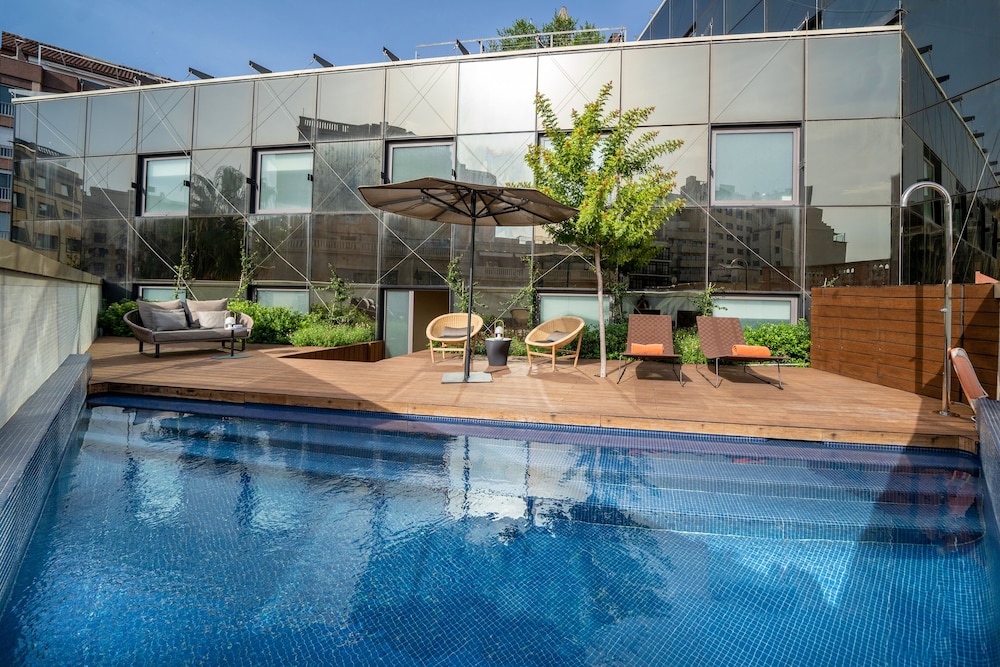 Grand Suite, Private Pool, City View