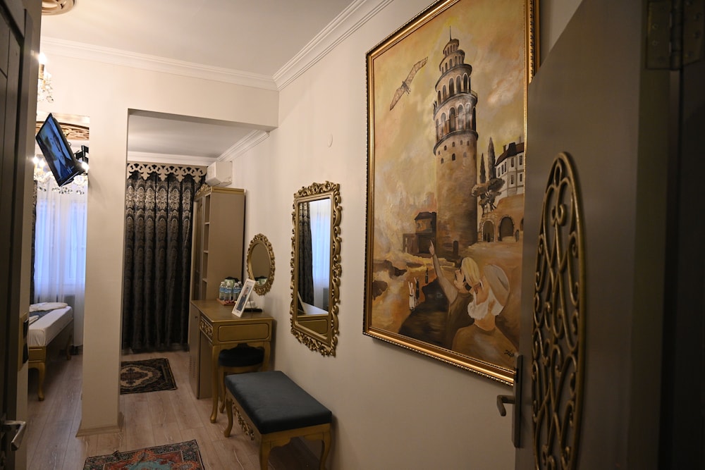 Luxury Quadruple Room photo 1