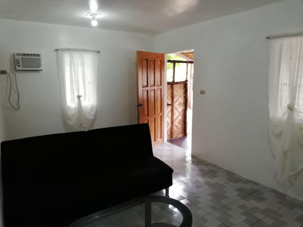 Family Cottage for 8 Pax photo 2