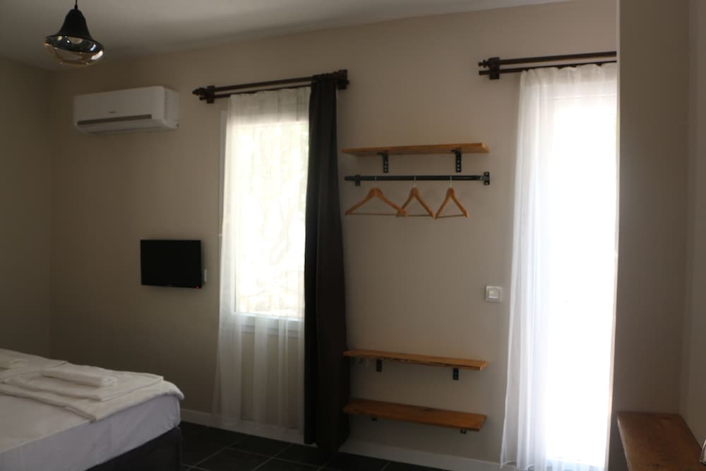 Standard Room (No:5,9) photo 3