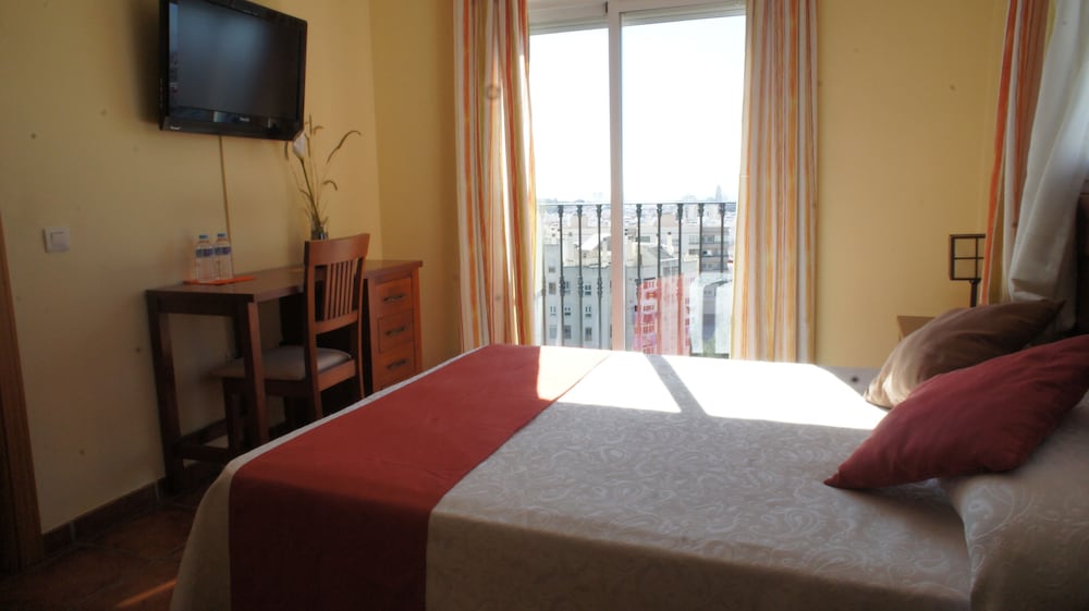 Panoramic Double Room, City View