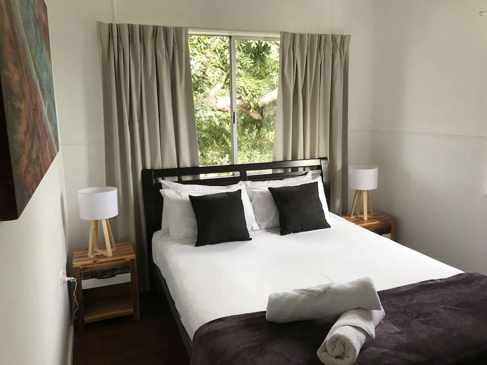 Junior Apartment, 2 Bedrooms, Non Smoking, Kitchen (Small 2 Pax 1n) photo 2