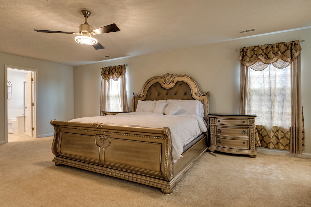 House (4 Bedrooms) photo 1