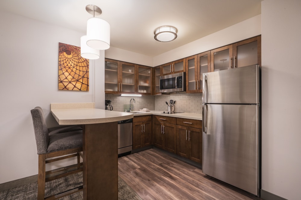 Suite, 1 Bedroom, Roll-in Shower (Roll-In Shower)