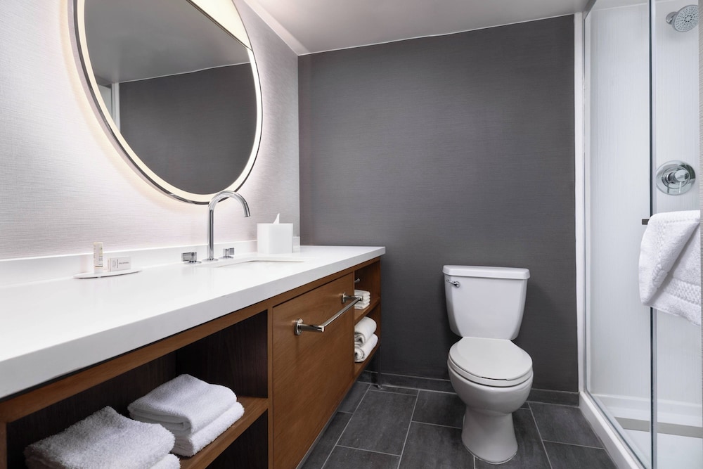 Room, 1 King Bed with Sofa bed (Mobility Accessible, Roll-in Shower) - Photo 7