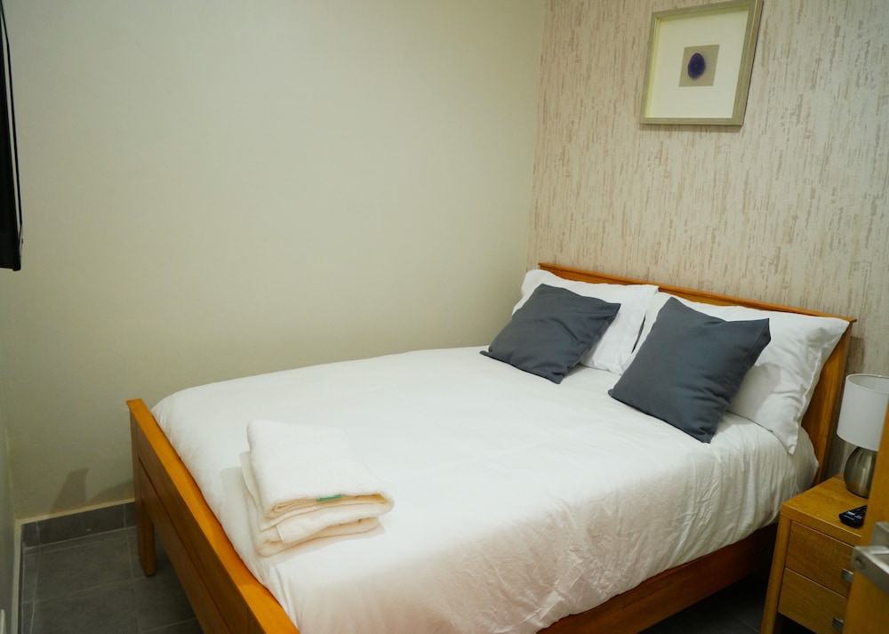 Room 3 photo 3