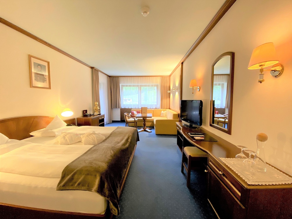 Junior Suite, Balcony, Mountain View (Gletscherblick 38m²) photo 2