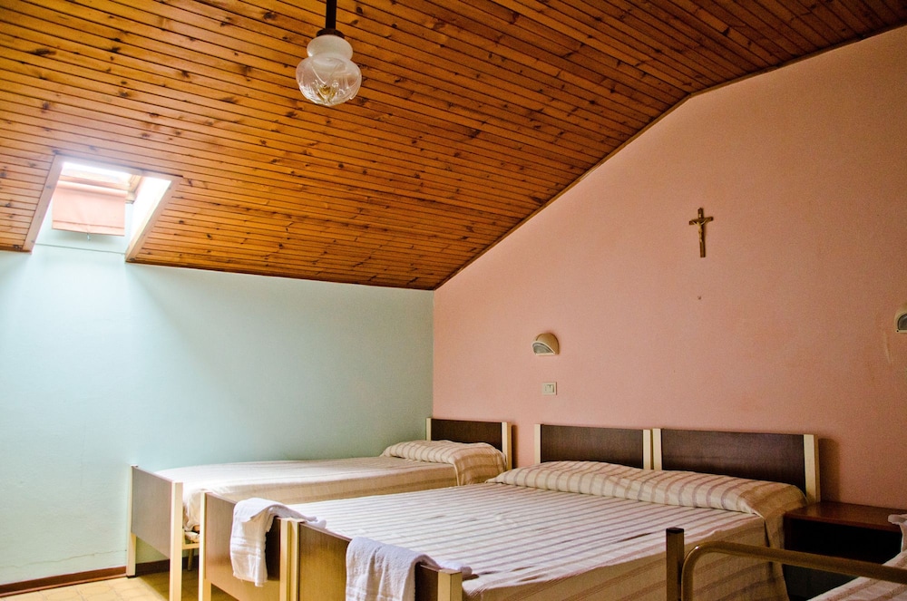 Quadruple Room photo 1