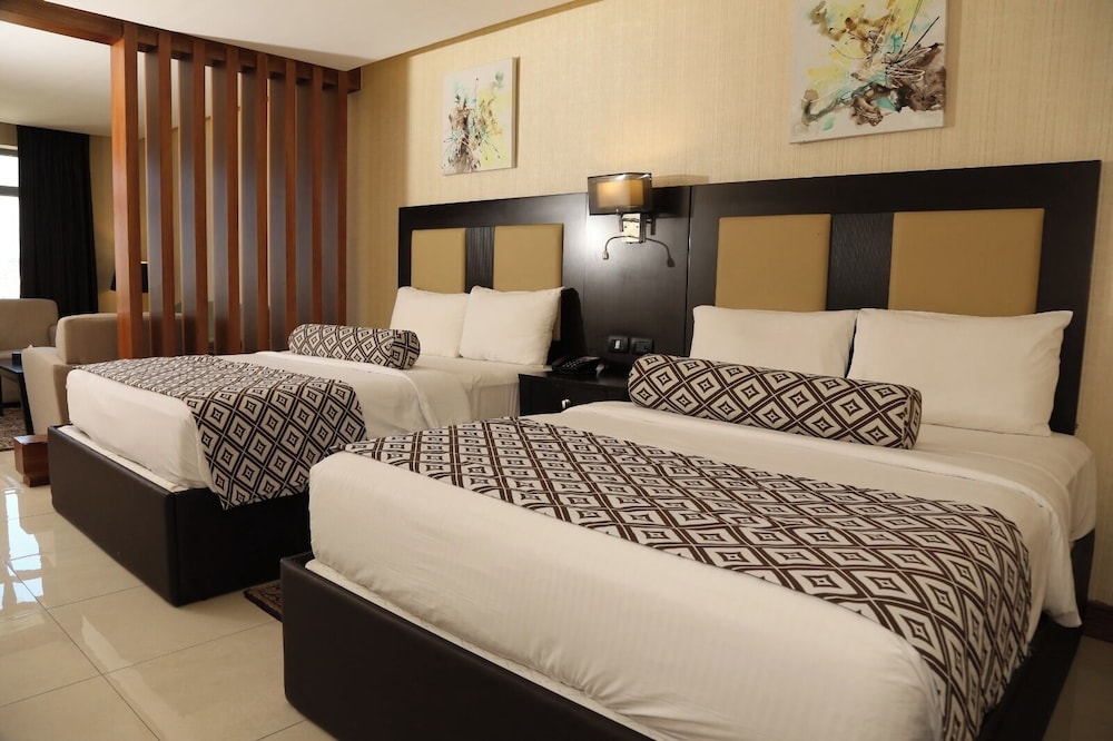 Deluxe Double or Twin Room