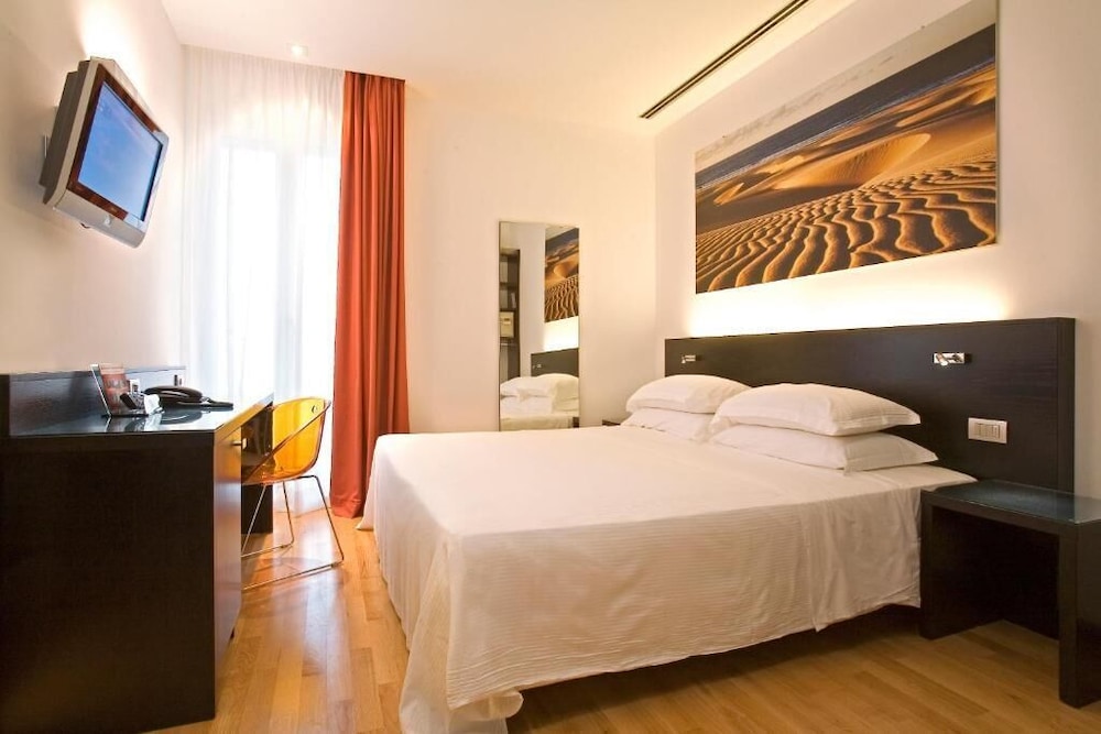 Triple Room - Photo 1