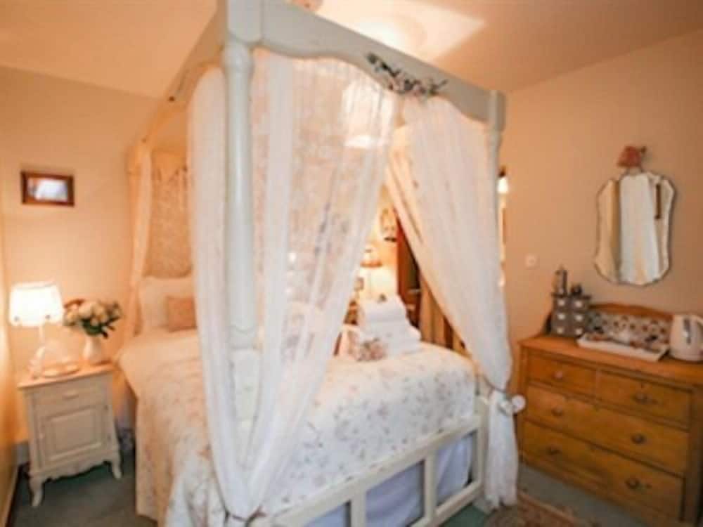 Double Room, Ensuite, Garden View (Room 2) photo 1