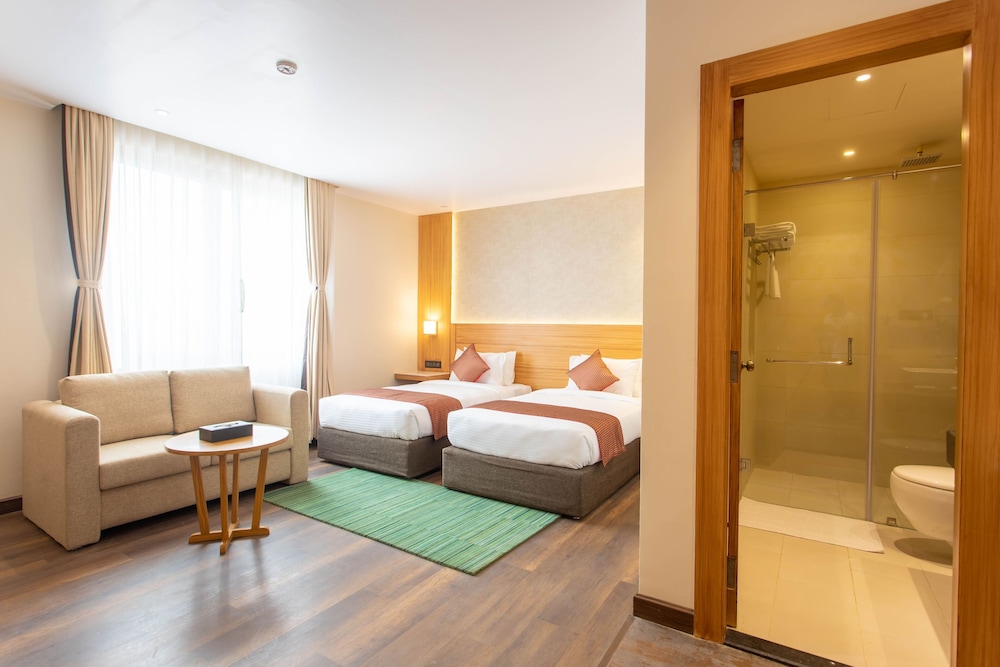Deluxe Room - Photo 4