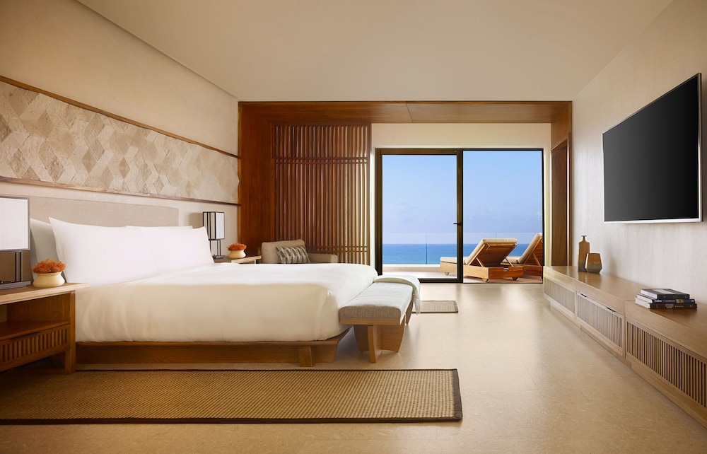 Suite, Oceanfront (nobu)