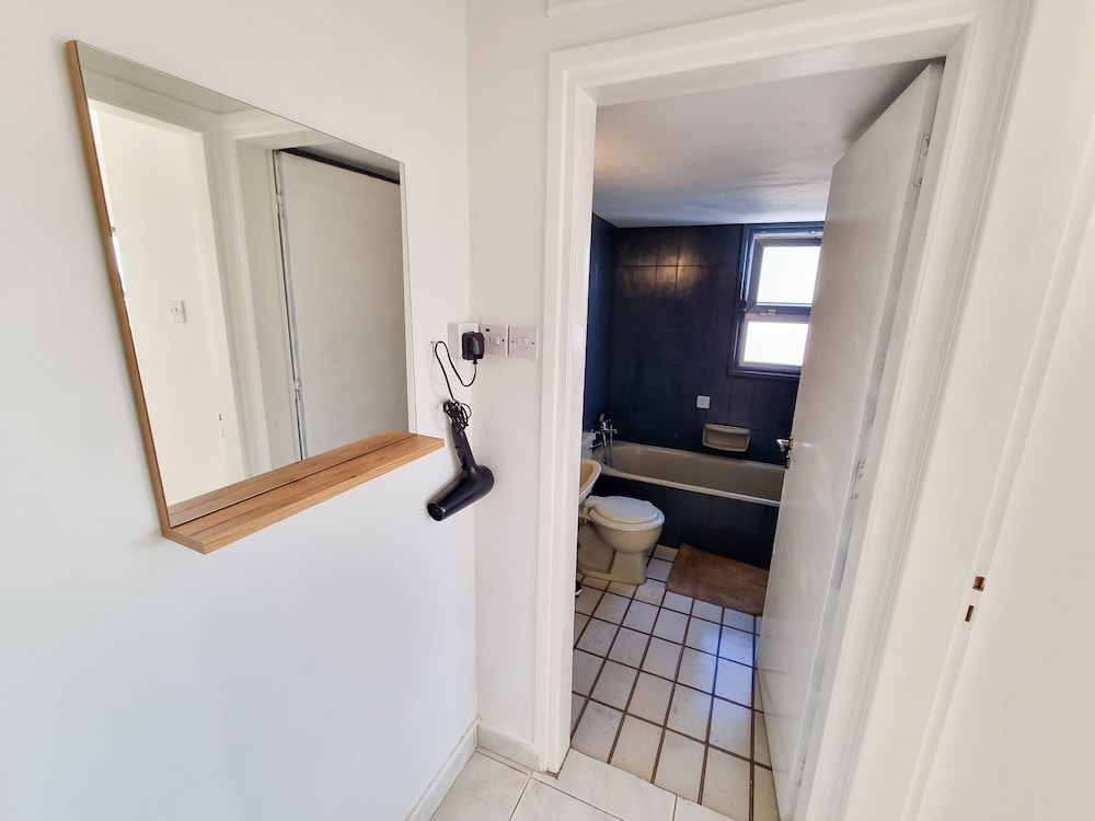 Standard Room photo 3