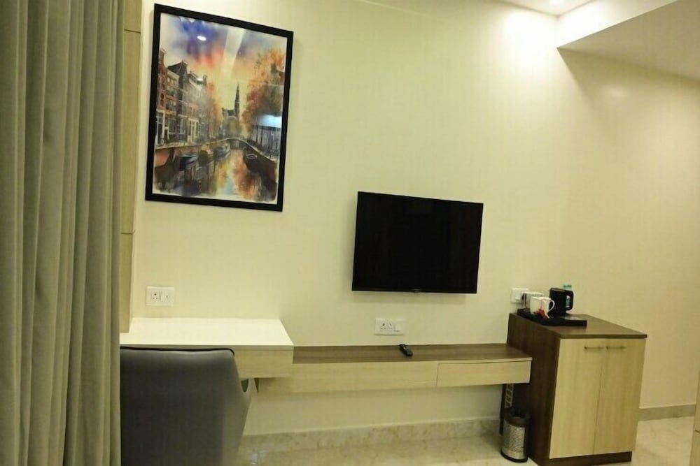 Executive Room - Photo 4