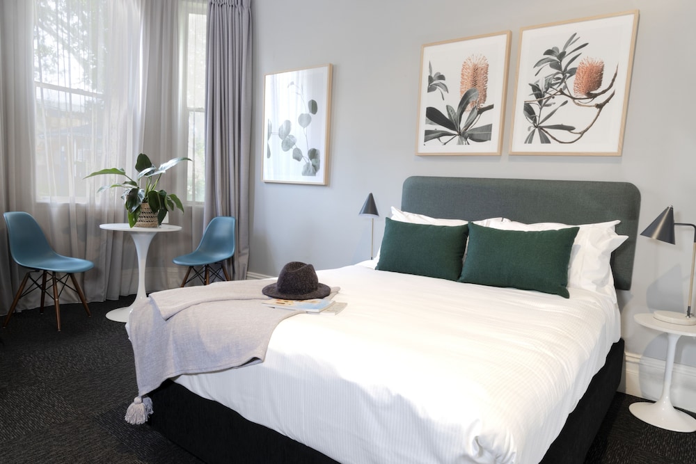 Premium Room, 1 Queen Bed, Ensuite