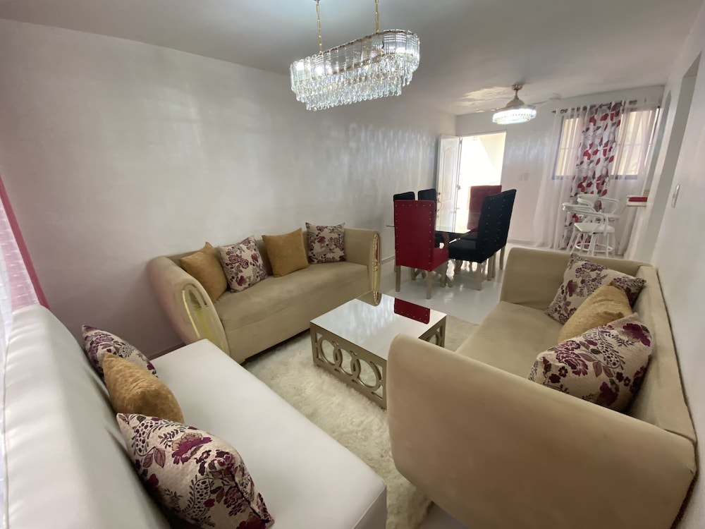 Apartment, 3 Bedrooms, Patio, Garden View photo 1