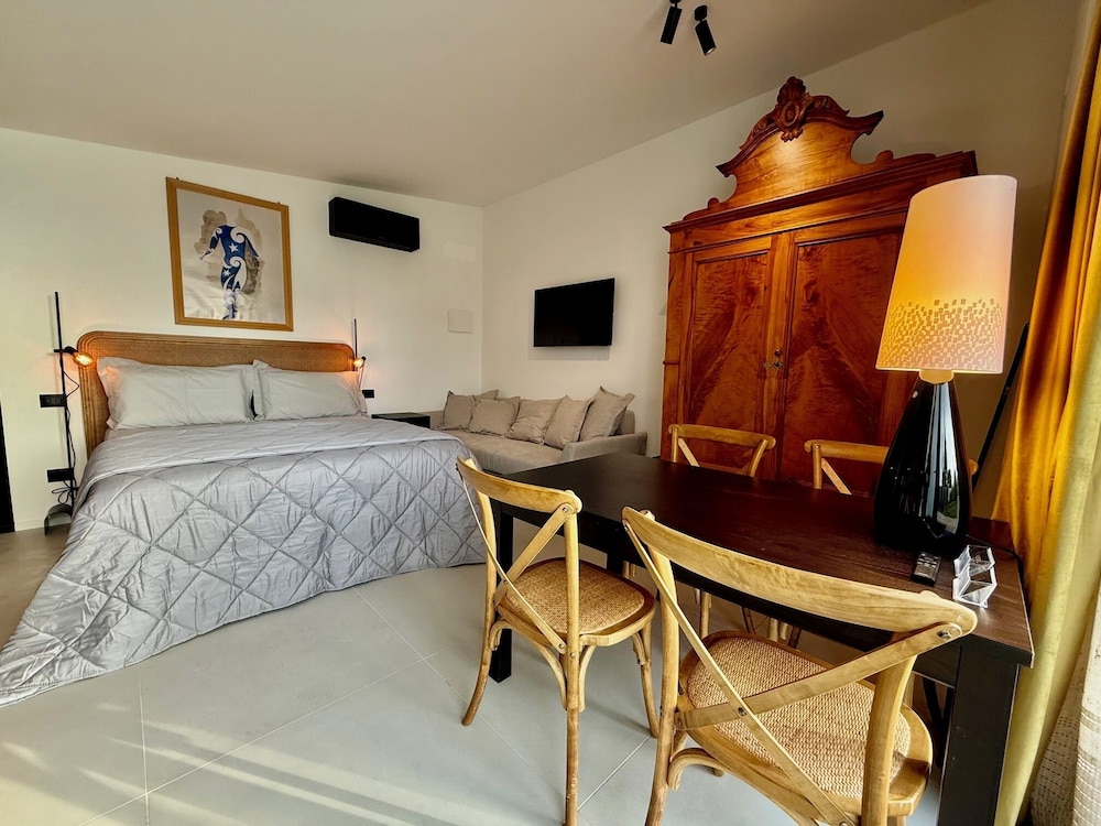 Comfort Triple Room, Garden View